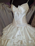 Ivory fashion unique elegant bow A-line long satin tulle princess ball gown evening dress wedding dress adult ceremony dress HZ1023
